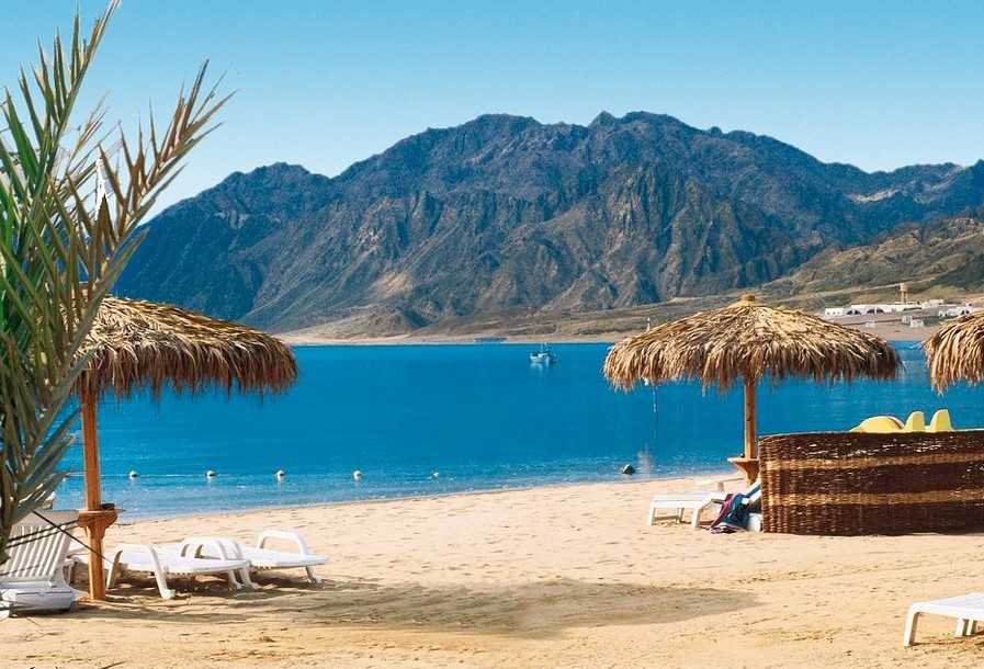 Red Sea Mountains Egypt desert adventure, hiking, and scenic landscapes